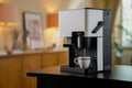 NIVONA Kaffeevollautomat CUBE 4'102 Cremeweiß, 1,4 L Wassertank